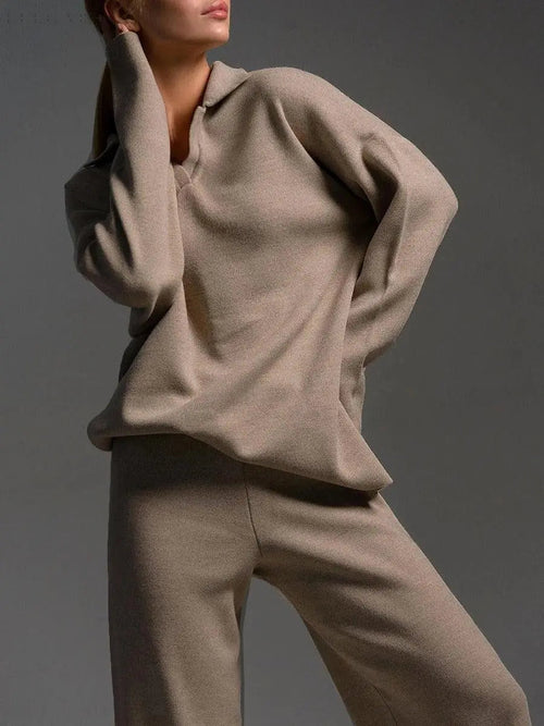 Women's Jogging Set | Cozy Knitted Turtleneck Sweater and Loose-Fit Pants 0
