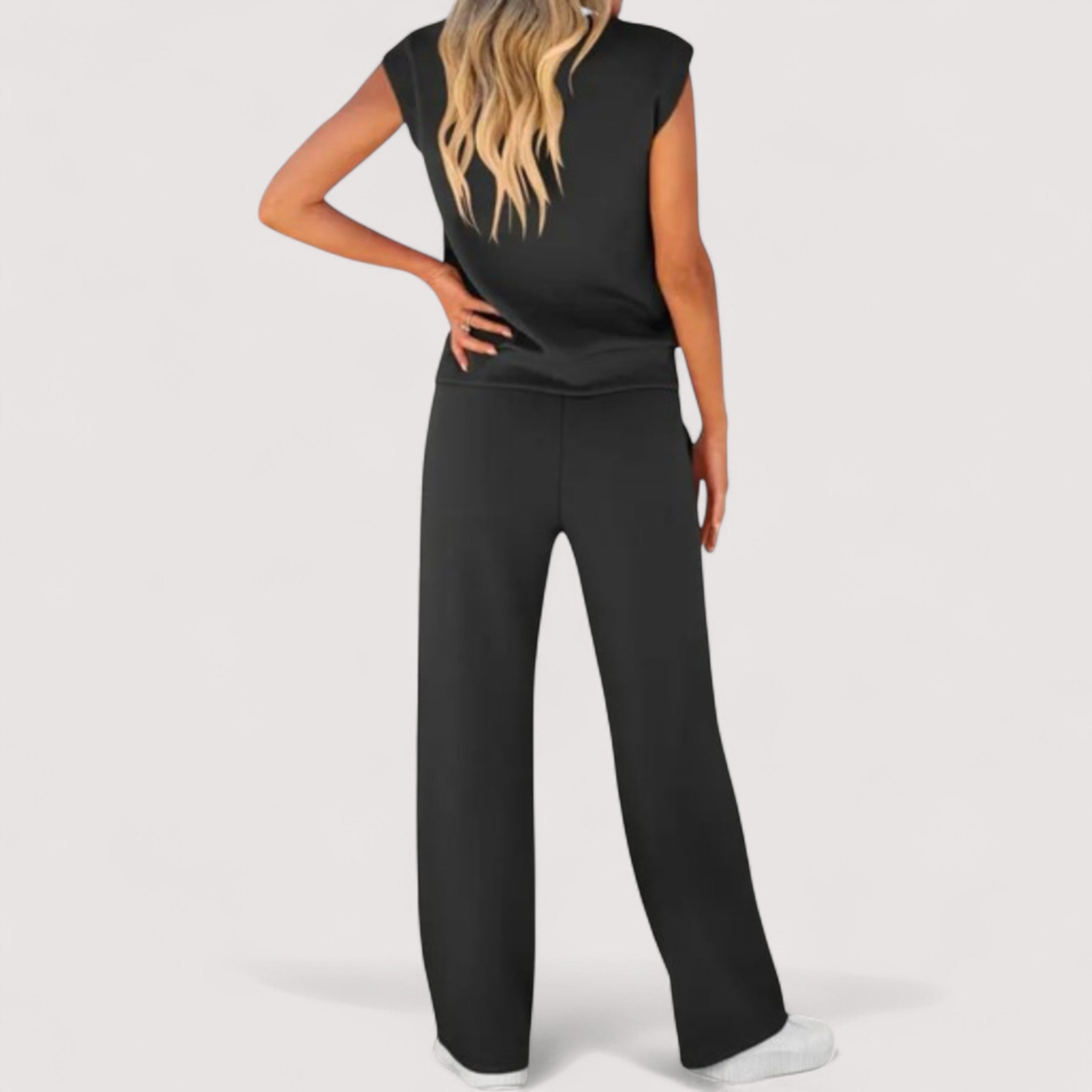 Women's Loungewear Set | Lightweight Pajama Set for Ultimate Comfort 2