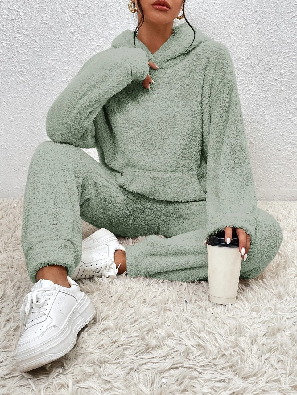 Women's Loungewear Set | Soft Fleece Hoodie and Joggers for Cozy Comfort 1