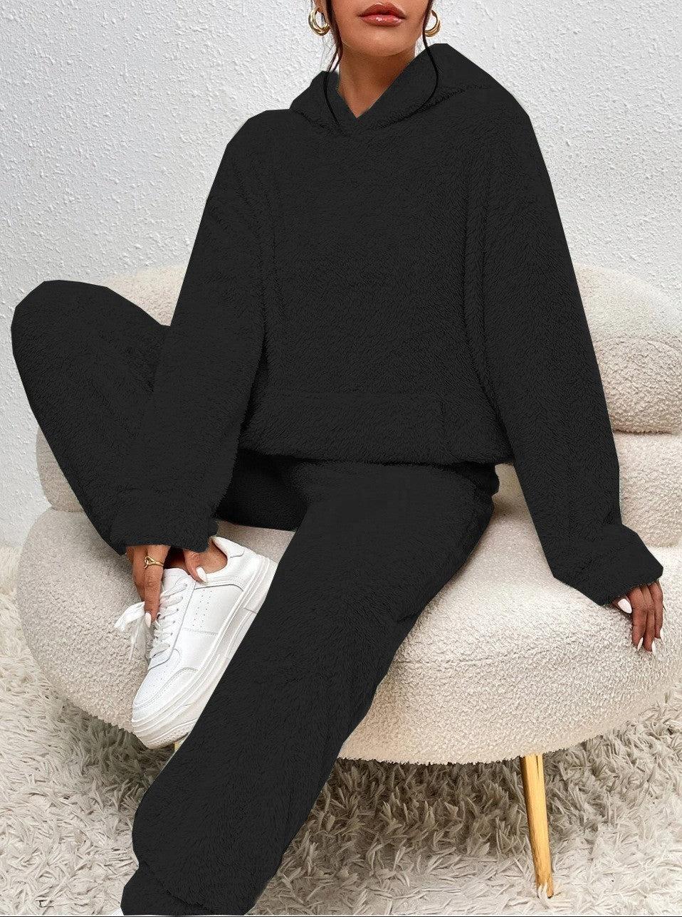 Women's Loungewear Set | Soft Fleece Hoodie and Joggers for Cozy Comfort 3