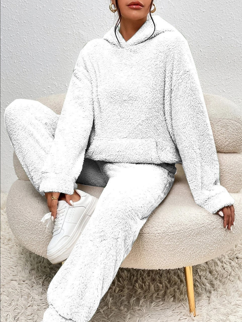 Women's Loungewear Set | Soft Fleece Hoodie and Joggers for Cozy Comfort 6