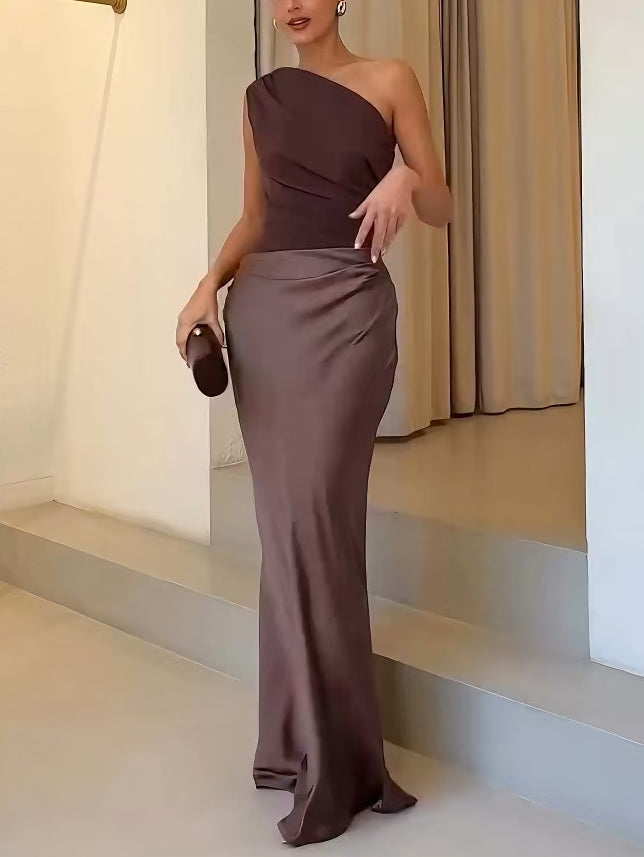 Women's Maxi Dress | One-Shoulder Pleated Design, Elegant for Formal Events 3