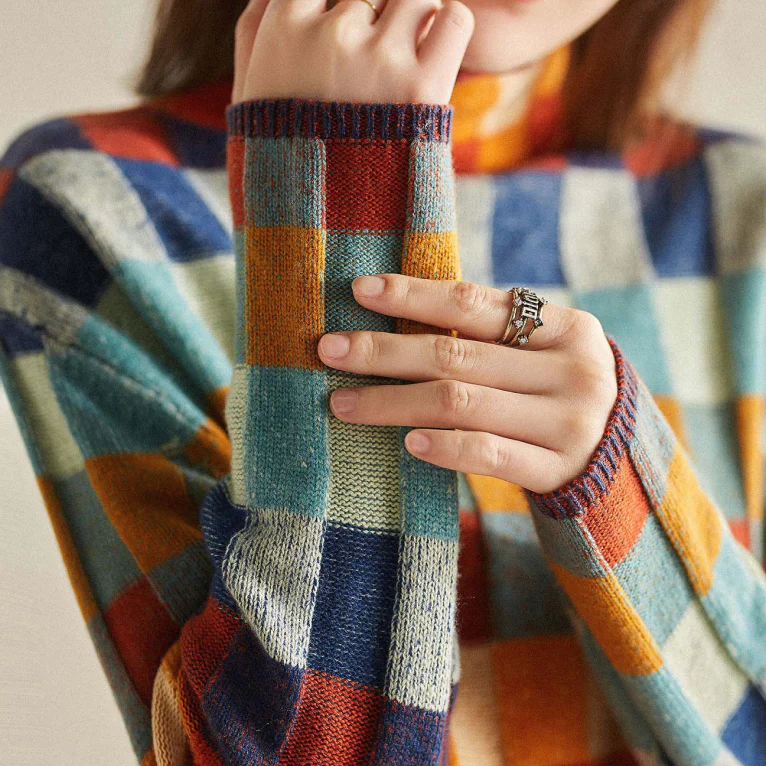 Women's Plaid Sweater | Soft Knit, Elegant Fit, Versatile Design 6