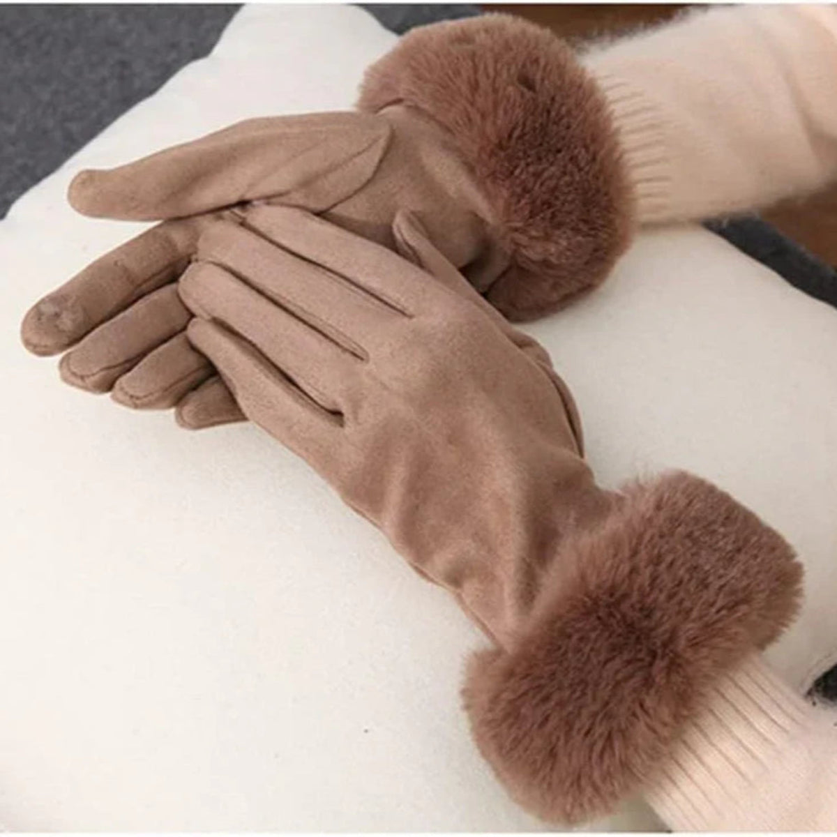 Women's Suede Gloves | Faux Fur Trim, Warm, Smartphone Compatible 2