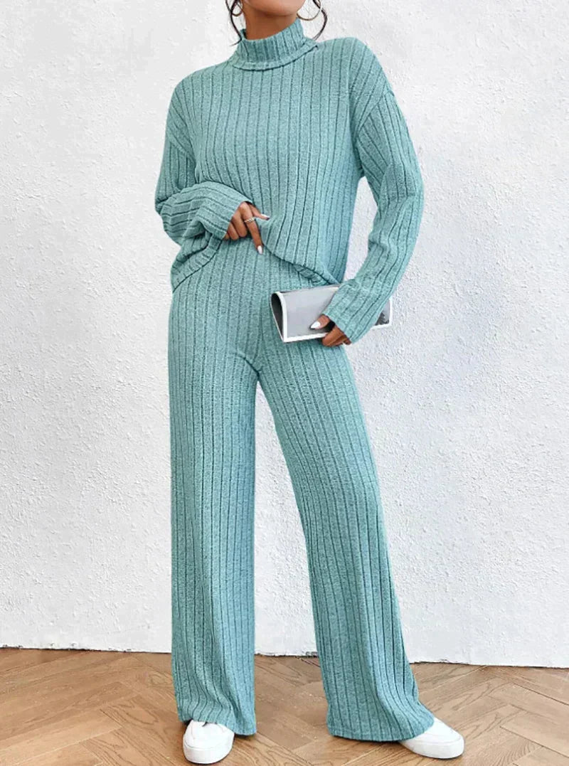 Women's Two-Piece Comfort Set | Stretchy Pants with Elegant Waistband and Stylish Sweater 3