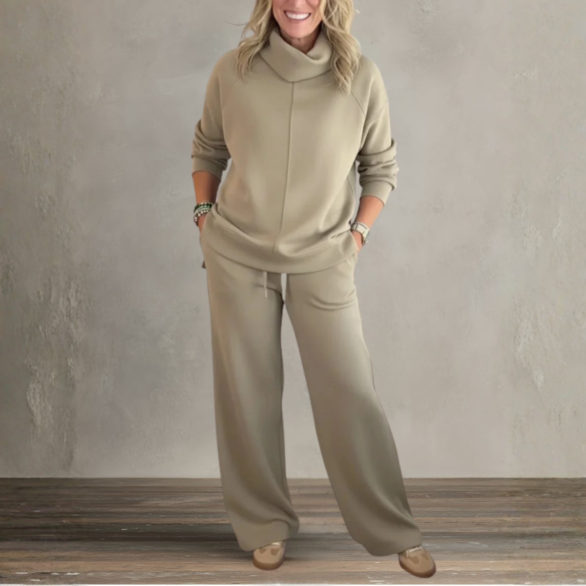 Women's Two Piece Set | High Collar Sweatshirt and Adjustable Wide Leg Pants 2