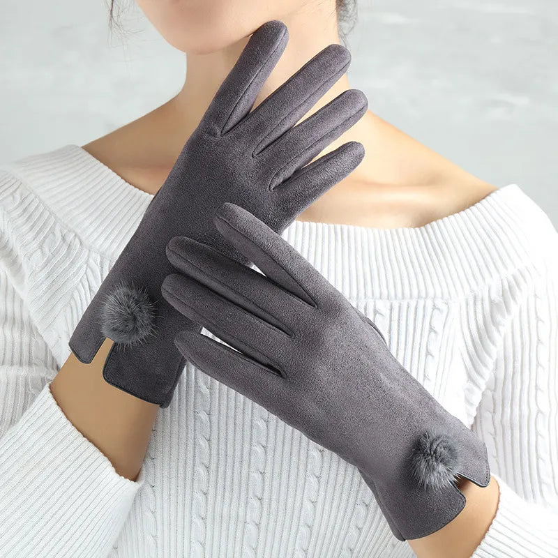 Women's Winter Gloves | Vintage-Inspired, Warm, Smartphone-Compatible 4